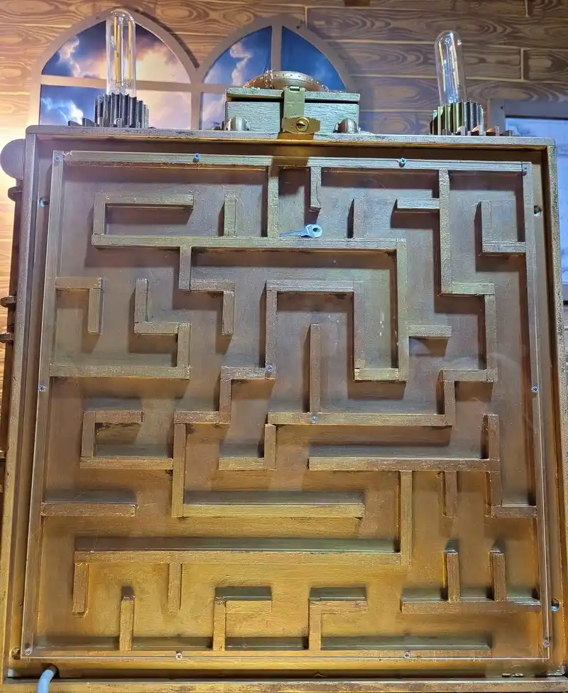 Panel laberinto de El Cubo